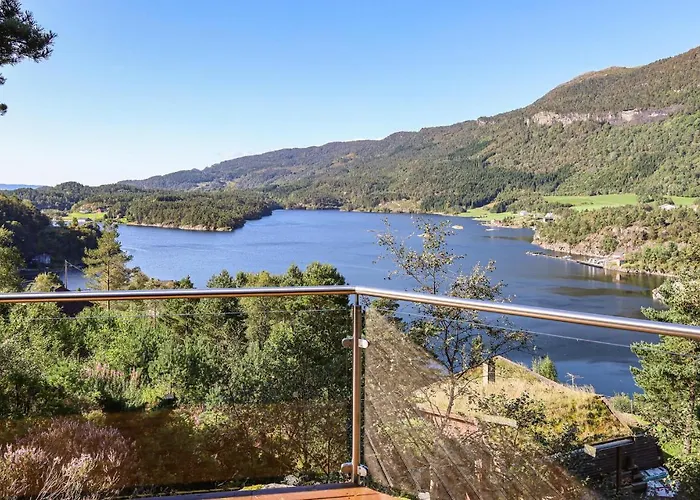 Beautiful In With Kitchen Hebnes